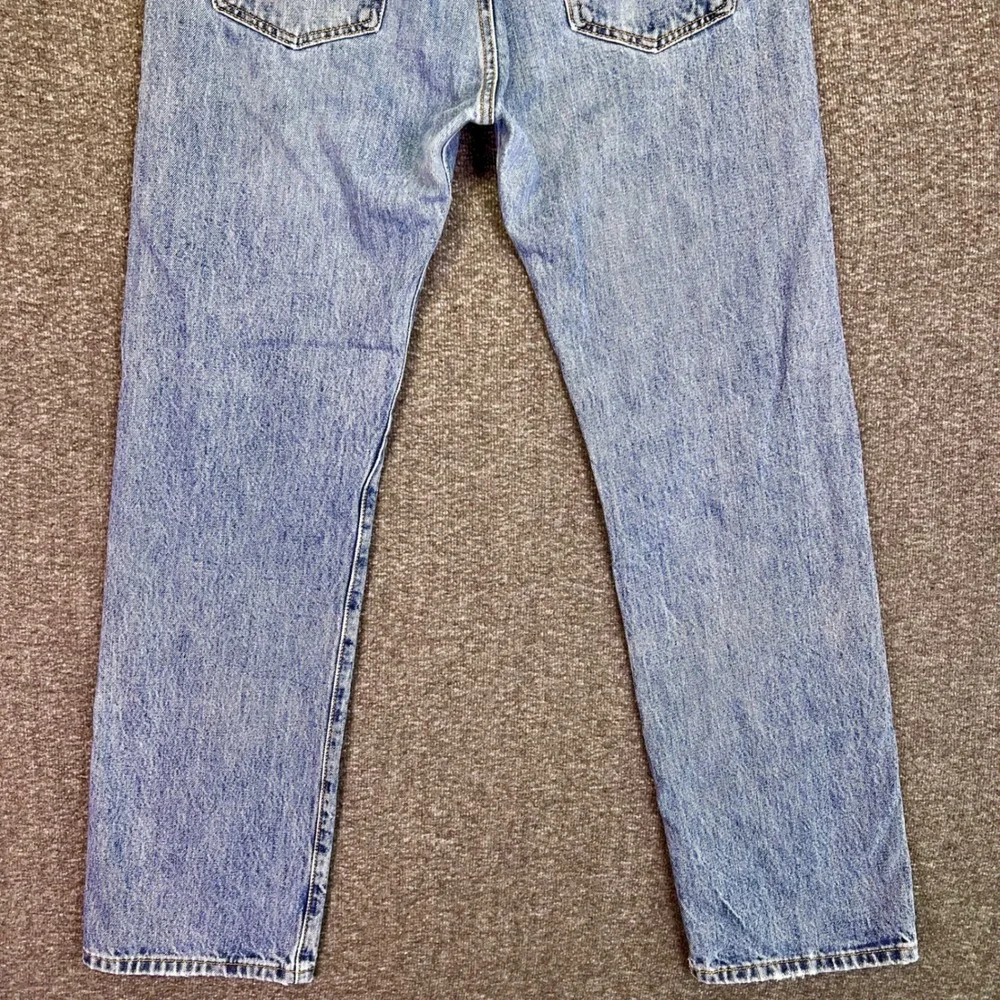 Levis 501 Original Jeans Mens 33x31 Blue Straight Light Wash Casual Button Fly